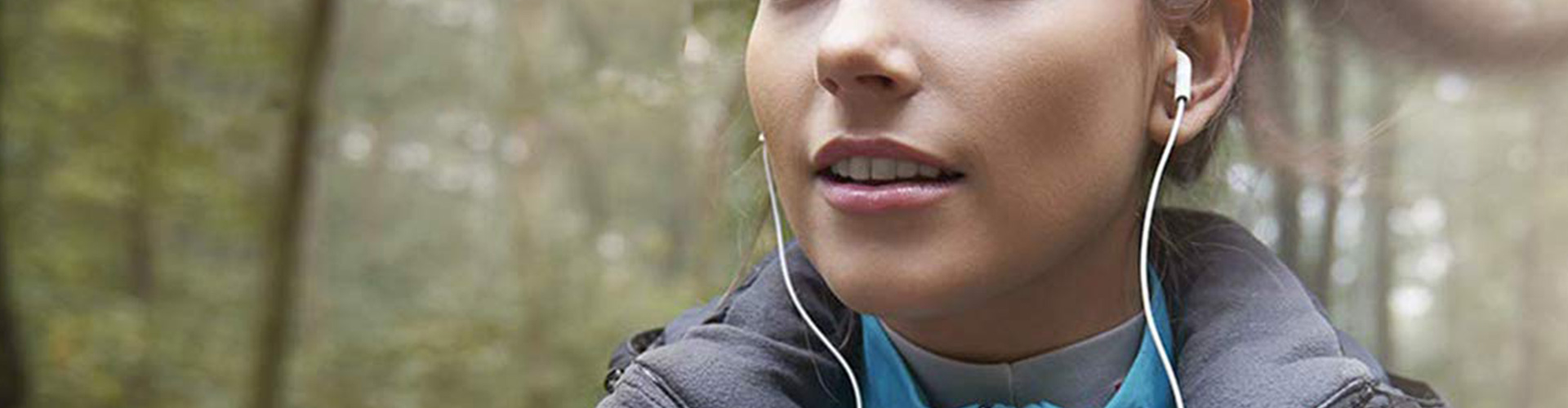 オーディオアダプタケーブル